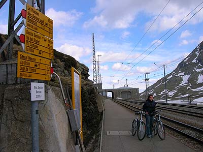 stazione Bernina Ospizio ultimo sforzo a 0° gradi
